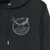 Vis-Wear-close-up-premium-hoodie-wal-der-liebe-schwarzjpg.jpg